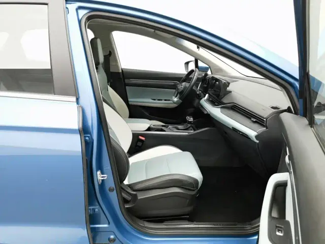Geely Emgrand S — Фото автомобиля 23