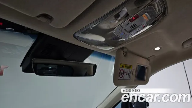 Genesis GV70 2.5T Бензин AWD — Фото автомобиля 29