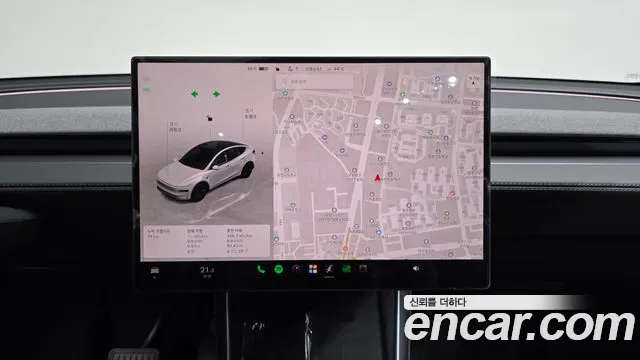 Tesla Model Y — Фото автомобиля 2