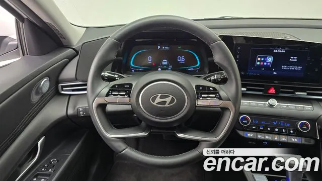 Hyundai Avante CN7 — Фото автомобиля 13