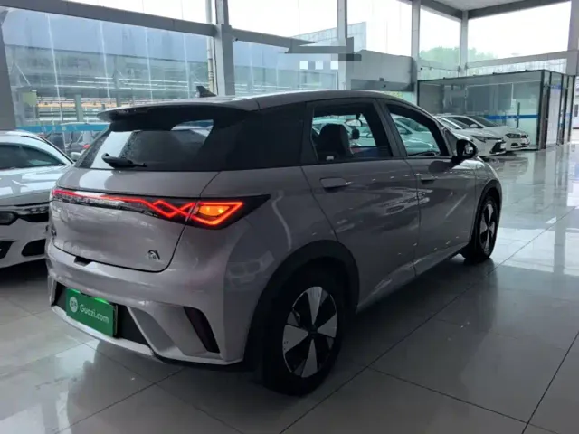 BYD Dolphin — Фото автомобиля 6