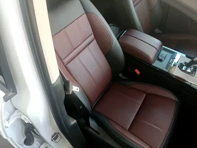 Land Rover Range Rover Evoque — Фото автомобиля 24