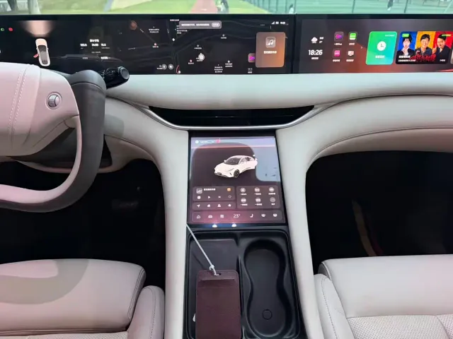 IM Motors LS6 — Фото автомобиля 19