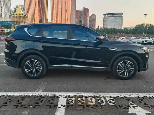 Jetour X70 Plus — Фото автомобиля 8