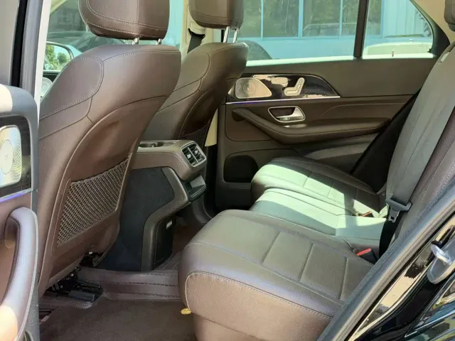 Mercedes-Benz GLE-Class — Фото автомобиля 6