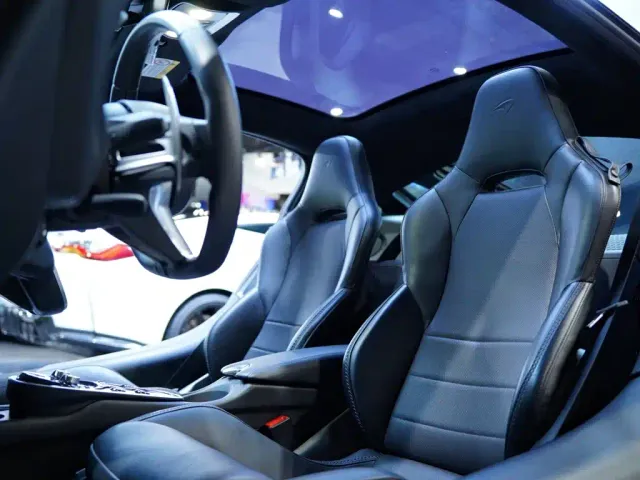 McLaren GT — Фото автомобиля 12