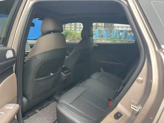 Changan CS55 Plus — Фото автомобиля 16