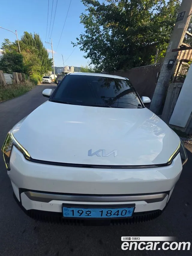 Фотография автомобиля — Kia EV3