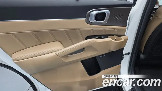 Kia Sorento — Фото автомобиля 14