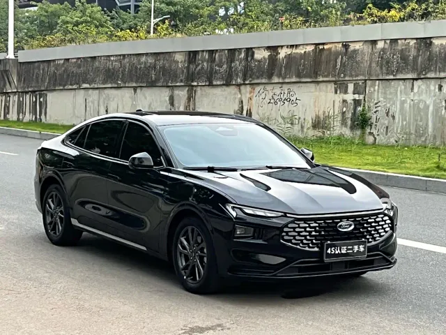 Ford Mondeo — Фото автомобиля 2