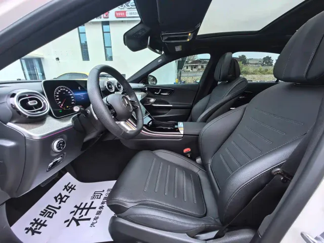 Mercedes-Benz C-Class — Фото автомобиля 4