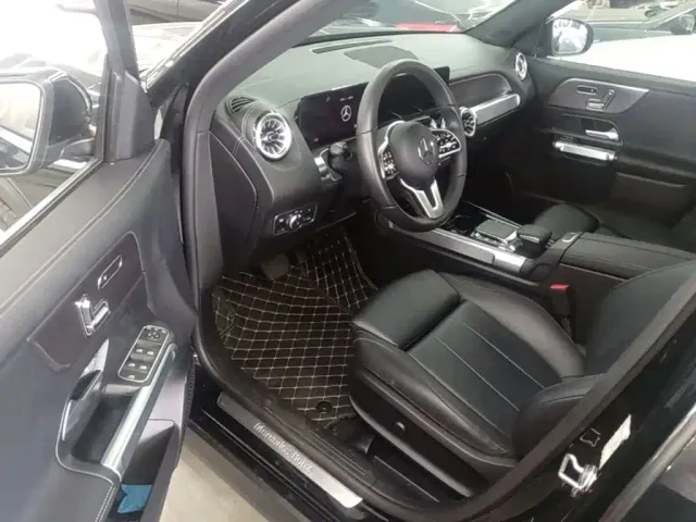 Mercedes-Benz GLB-Class — Фото автомобиля 11