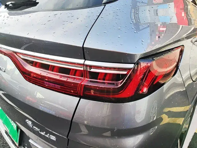 BYD Song PLUS — Фото автомобиля 7