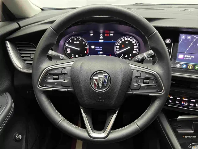 Buick Envision S — Фото автомобиля 10