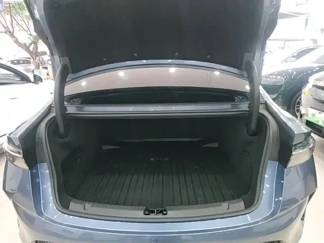 BYD Seal — Фото автомобиля 18