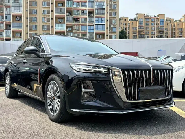 Hongqi H5 — Фото автомобиля 3