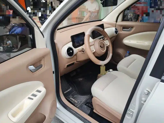 Wuling Hongguang Mini EV — Фото автомобиля 17