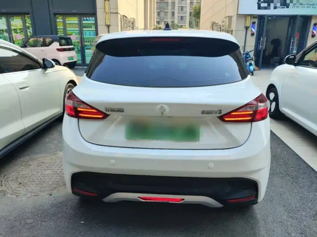 JMEV EV3 — Фото автомобиля 5