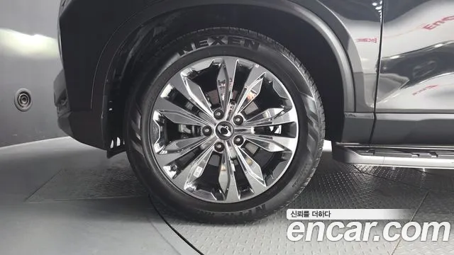 KG_Mobility_Ssangyong Rexton — Фото автомобиля 5
