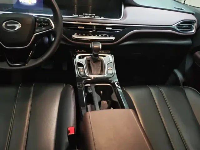 GAC Trumpchi M6 — Фото автомобиля 16