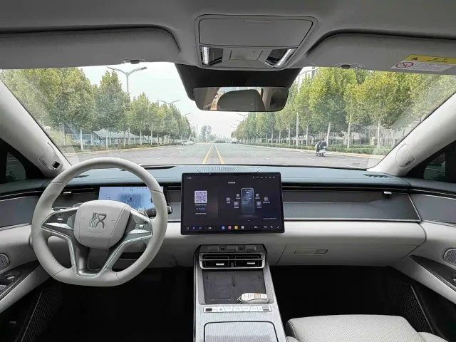 BYD Han — Фото автомобиля 5