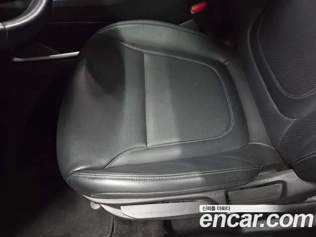 Hyundai Tucson Tucson (NX4) Бензин 1.6 турбо 2WD — Фото автомобиля 10