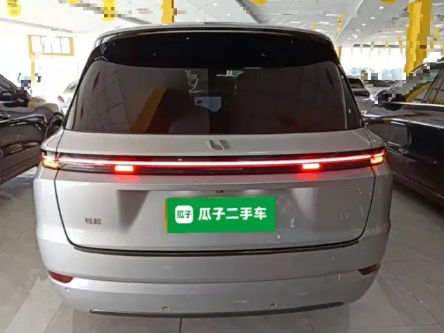 Li Auto Li Xiang L9 2022 Max — Фото автомобиля 5