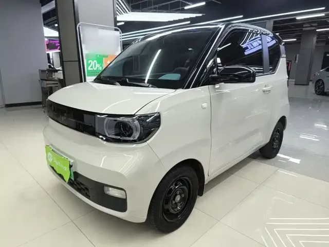 Фотография автомобиля — Wuling Hongguang Mini EV