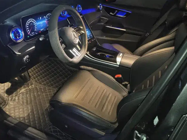 Mercedes-Benz C-Class — Фото автомобиля 9