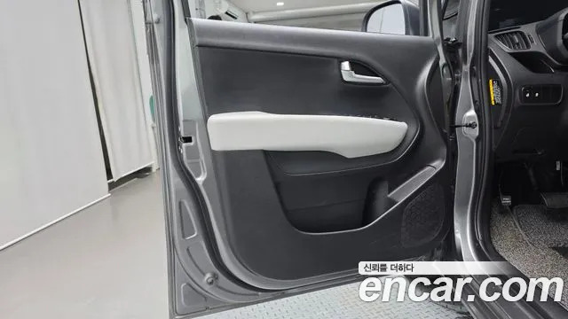 Kia RAY Новый Kia Ray Signature — Фото автомобиля 23