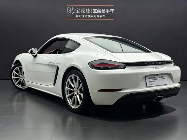 Porsche 718 — Фото автомобиля 3