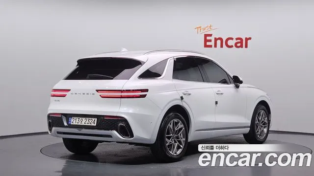Genesis GV70 — Фото автомобиля 2