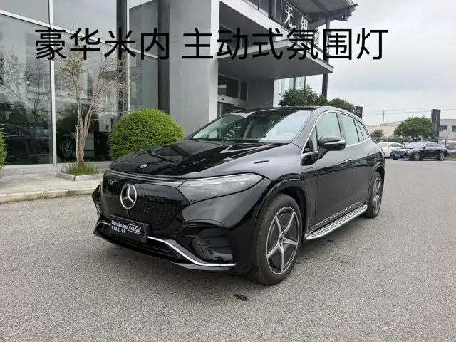 Фотография автомобиля — Mercedes-Benz EQS SUV