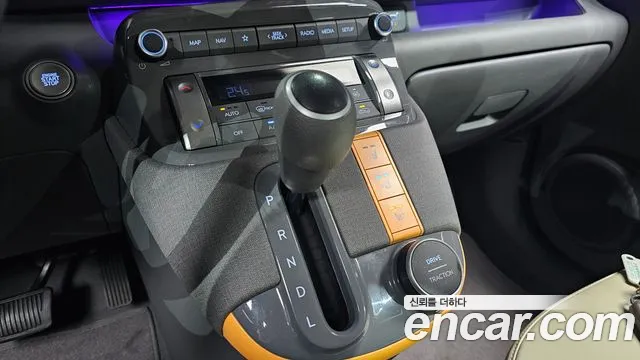 Hyundai Casper Casper Essential — Фото автомобиля 9