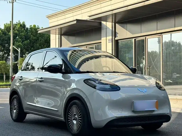 Wuling Bingo — Фото автомобиля 3