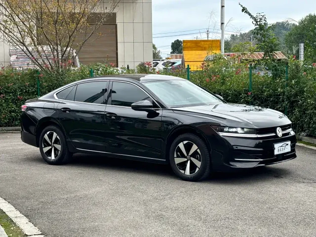 Volkswagen Magotan — Фото автомобиля 3