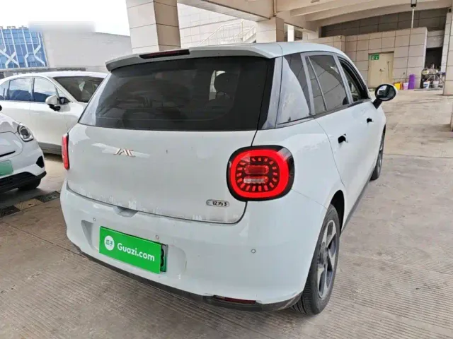 JAC Yiwei 3 — Фото автомобиля 6