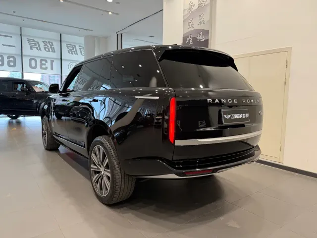 Land Rover Range Rover — Фото автомобиля 25