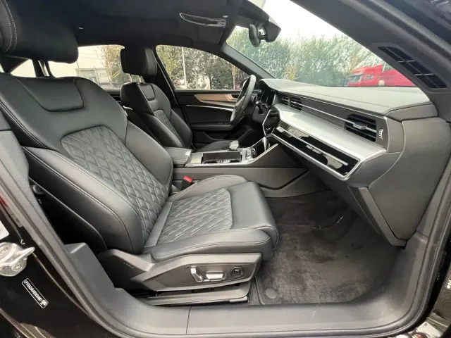 Audi A6L — Фото автомобиля 13