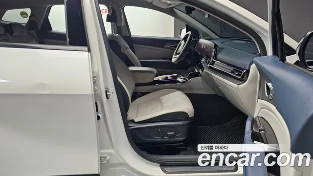 Kia Sportage Sportage 5-е поколение Бензин 1.6 турбо 2WD — Фото автомобиля 26