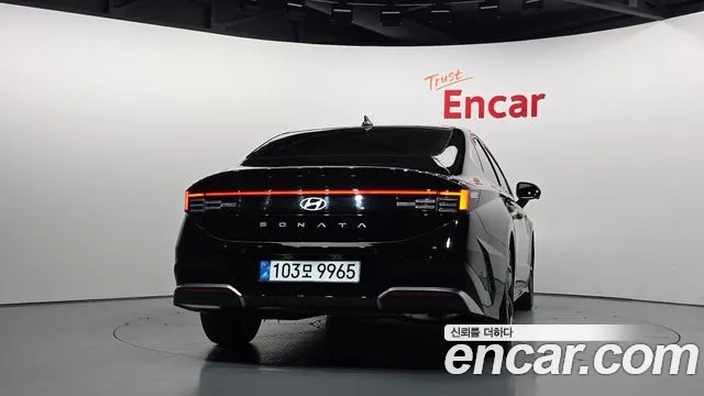Hyundai Sonata — Фото автомобиля 4