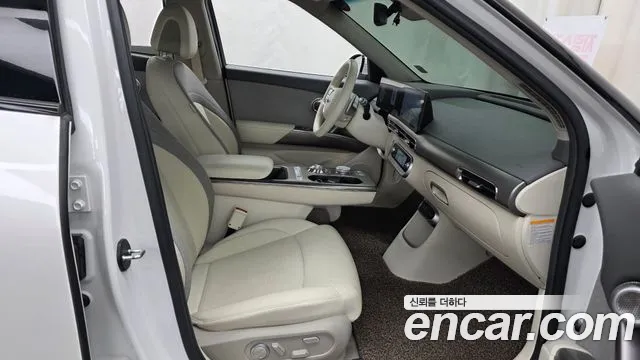 Genesis GV60 — Фото автомобиля 22