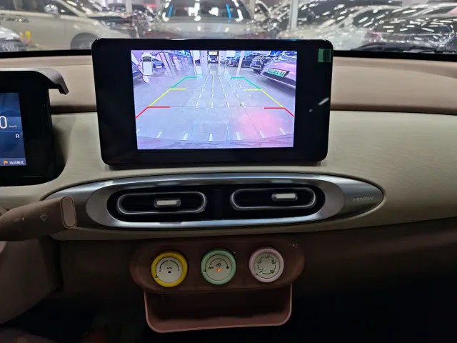 Wuling Hongguang Mini EV — Фото автомобиля 15