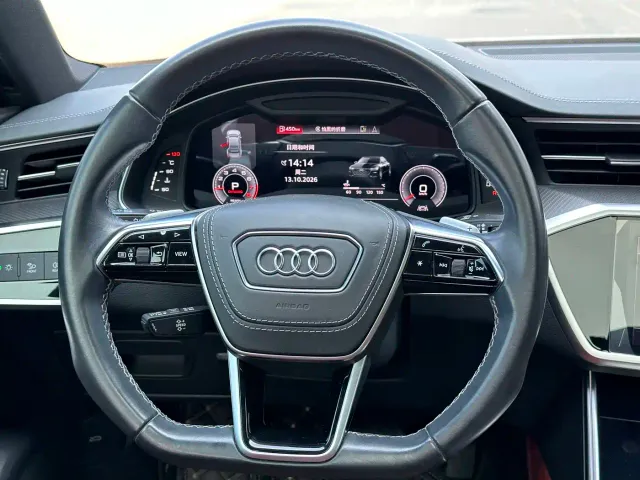 Audi A7L — Фото автомобиля 4