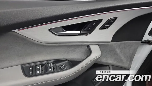 Audi Q7 55 TFSI quattro Premium — Фото автомобиля 29