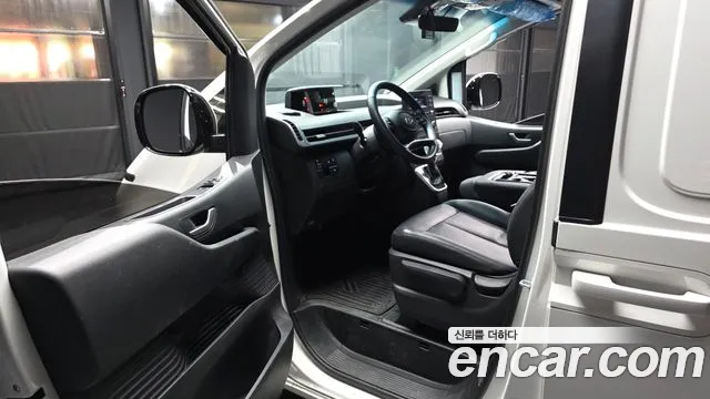Hyundai Staria Staria L3.5 Карго 3 места — Фото автомобиля 10