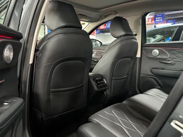 Chery Arrizo 8 PRO — Фото автомобиля 5