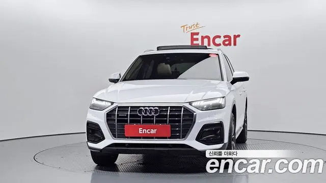 Audi Q5 40 TDI quattro Sportback — Фото автомобиля 2