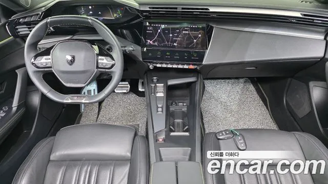 Peugeot 308 — Фото автомобиля 7