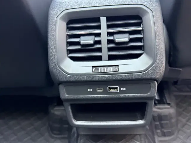 Volkswagen Tharu — Фото автомобиля 13
